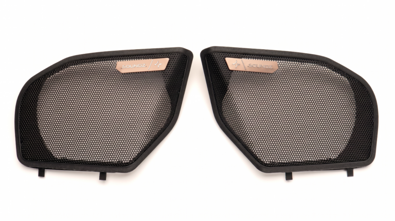 24+ Road Glide Fairing Grilles
